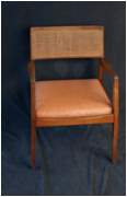 Preview of: 
Studio Furniture010.jpg
399 x 600
(30,589 bytes)